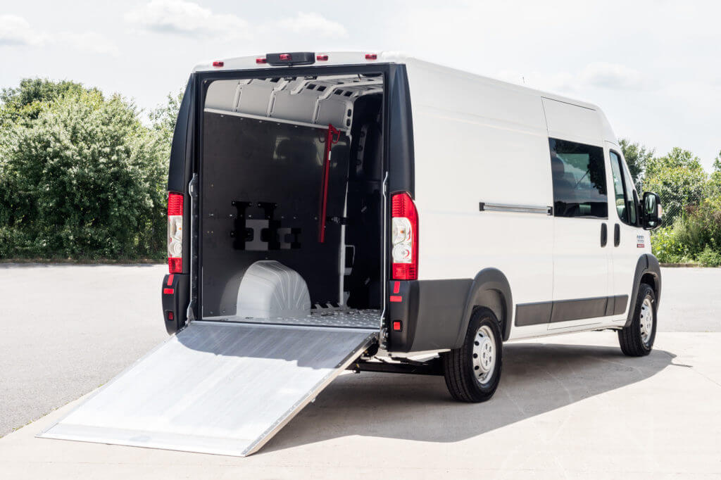 integrated ramp in crew cab cargo vehicle